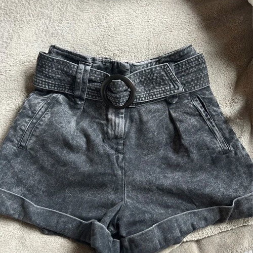 Sézane denim shorts high-waisted, like new, black, size M