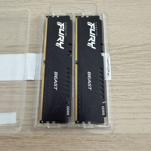 Kingston Fury DDR5 16GB 5600MHz memory like new