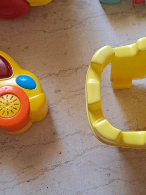 Assorted toys used, pack