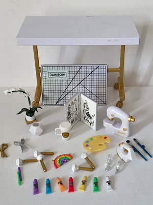 Rainbow High Dream and Design Fashion Studio Playset accessories used