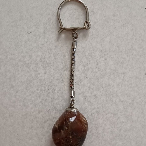 Vintage keychain with natural semi-precious stone, like new