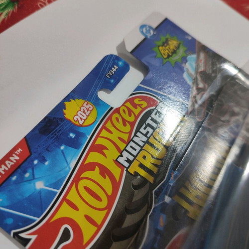 Hot Wheels Monster Truck Batman like new