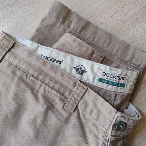 Dockers chino pants W38 L32, beige, like new