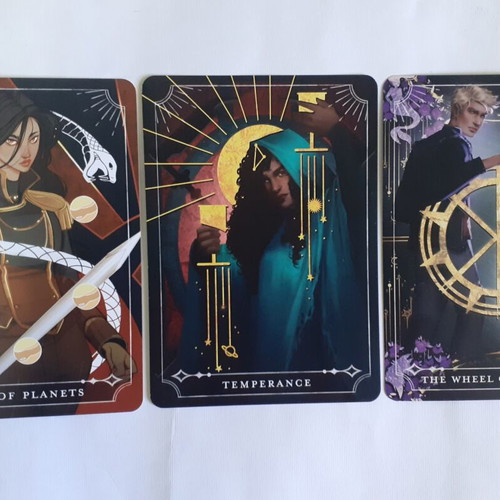 FairyLoot tarot card set like new, 7 cards
