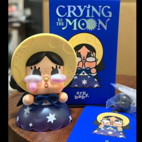 Pop Mart Crybaby Crying To The Moon like new