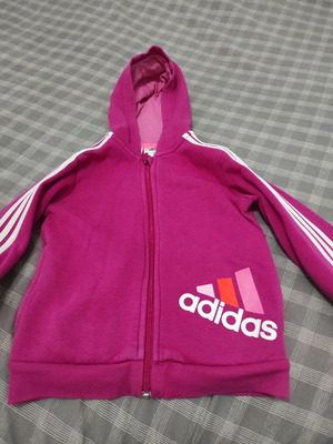 Adidas jacket 2-3 years in excellent condition with hood