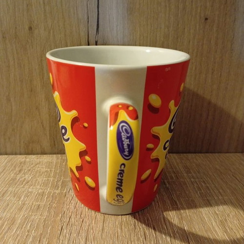 Cadbury Creme Egg Mug like new for warm days