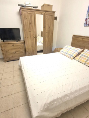 Bedroom furniture set like new, 4 pieces