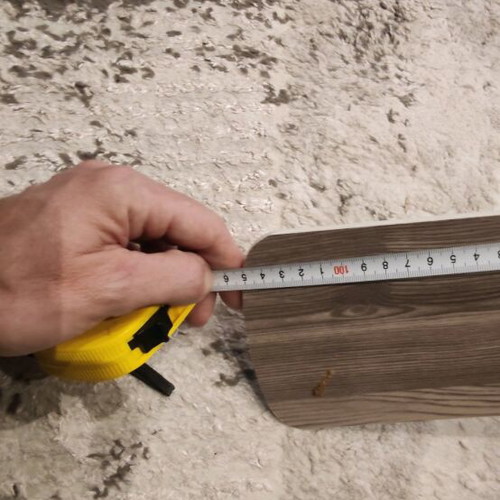 Indoor fan like new, white with wood-effect blades