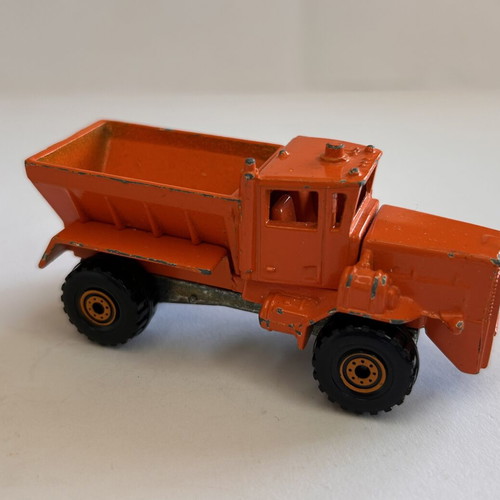 Hot Wheels 1983 Oshkosh Snow Plow used in good condition