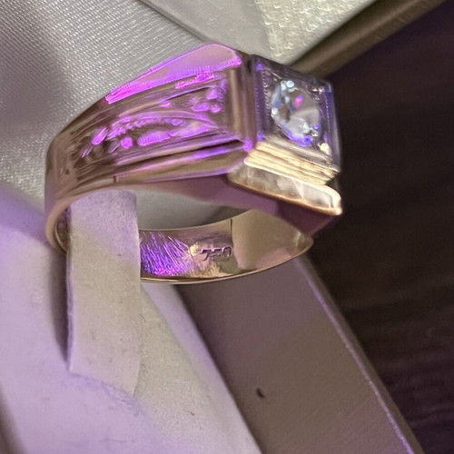Gold men's ring 18k like new, 18 carats, 8 grams
