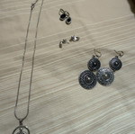 Set earrings necklace new