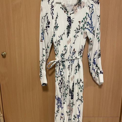 Massimo Dutti floral dress with removable belt, like new, size 36