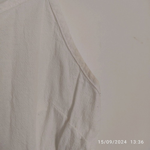 white midi dress with 50s vibe 65% cotton with buttons