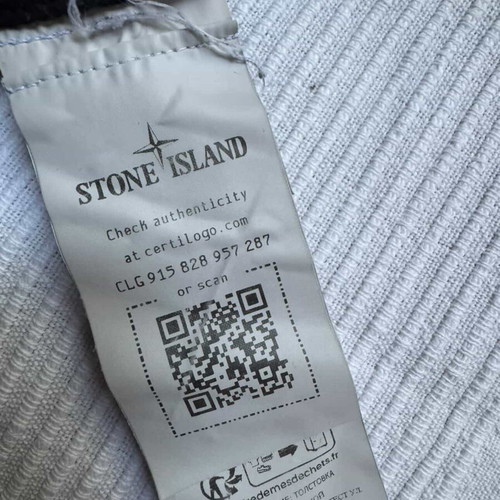 Stone Island black hoodie size medium like new