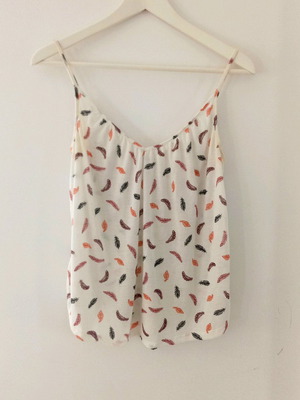H&M strap top like new, white with feather print