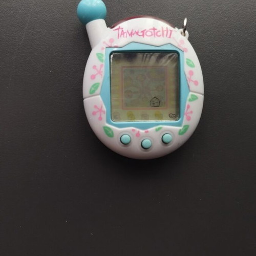 Tamagotchi Connection 2004 used, functional with new battery