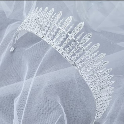Wedding Tiara with Crystal Rhinestones #76 new