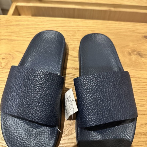 New slippers size 38