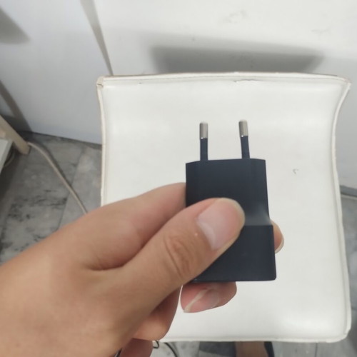 Nokia micro-USB Type-B charger 5V 0.55A