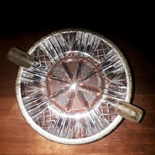 French Art Deco Antique Ashtray 1925 with Hand-Engraved Clear Crystal and Gold Rim like new