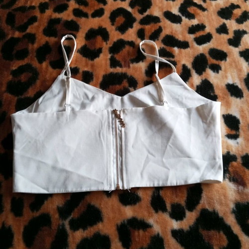 Top white with back zipper like new, size S