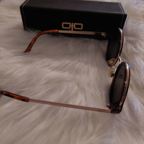 Ojo women's sunglasses used, tortoise frame, lightly worn