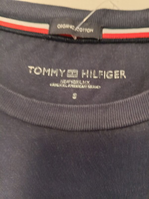 Tommy Hilfiger men's short sleeve t-shirt, navy, organic cotton