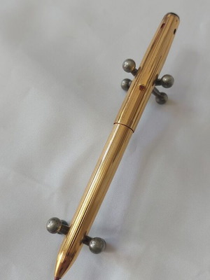 German Multicolor pen used