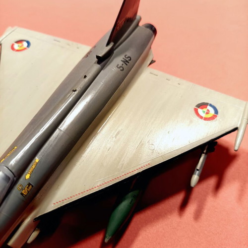 Plastic Eurofighter model 1/72 new, painted and armed