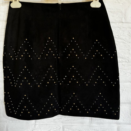 Sandro suede skirt used, black