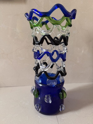 Murano vase like new, blue green black and clear colors