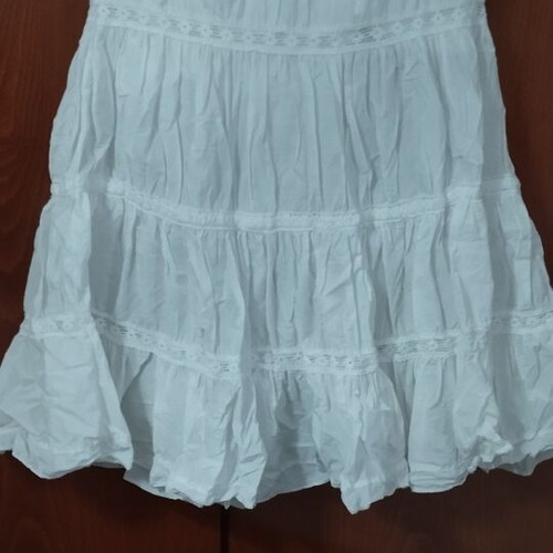 White cotton skirt with short lining