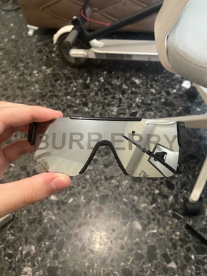 Burberry Γυαλιά Ηλίου Shield με Καθρέφτη