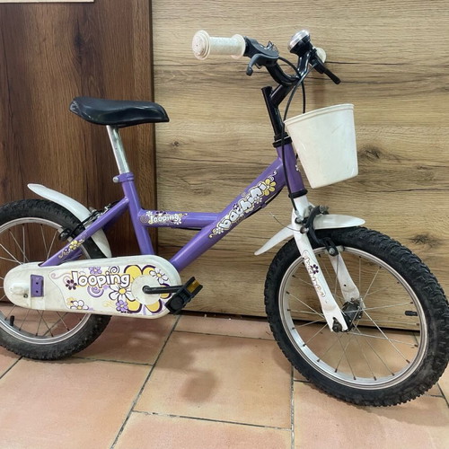 Children's girls bicycle used