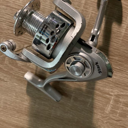 Fishing reel used for spinning