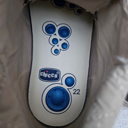 Chicco Celtius leather baby shoes size 22