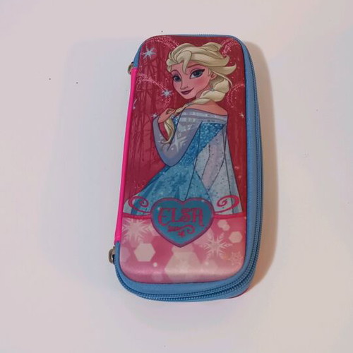 Frozen pencil case like new