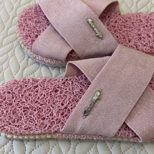 Slippers like new size 37 pink and white