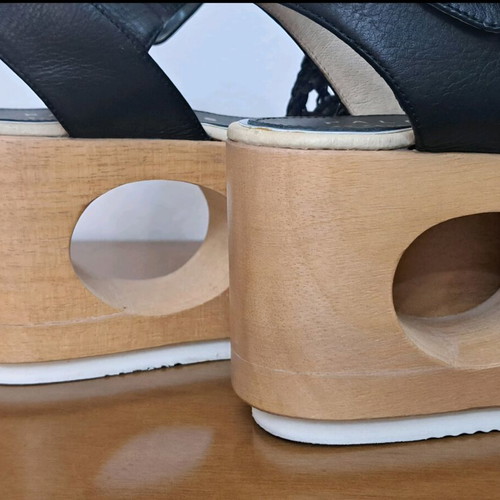 Paloma Barceló Palomitas platforms like new, leather and wood, size 37