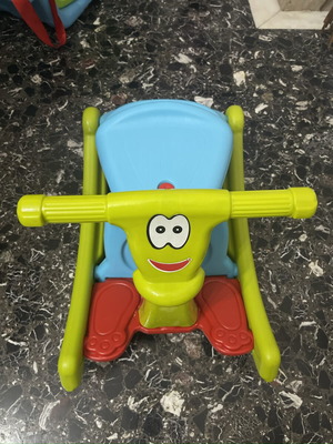 Children's seat rocking toy used, convertible and practical