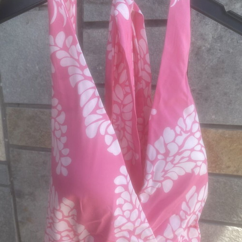 Decoro women's dress new, pink and white, size S-M