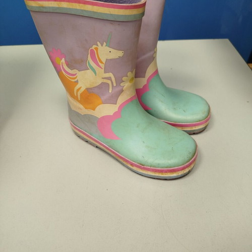 Mark's and Spencer unicorn rain boots used, size 28-29