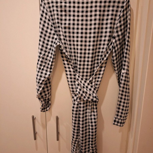 Atmosphere checked shirt dress like new, size M 38 10, black and white