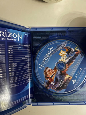 Horizon Zero Dawn like new
