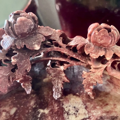 Chinese brush pot carved by hand, like new