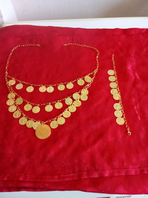 Ethnic necklace with bracelet A.L.E. new, gold tone
