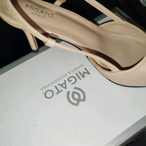 Migato pumps like new, size 37, beige