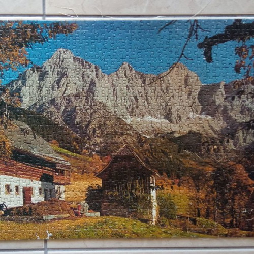 Puzzle board used, 750 pieces, 70x50 cm
