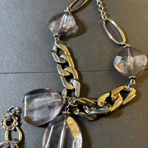 Metal necklace new, vintage style, gun metal color